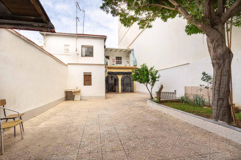 Byhus til salg i Denia, Alicante