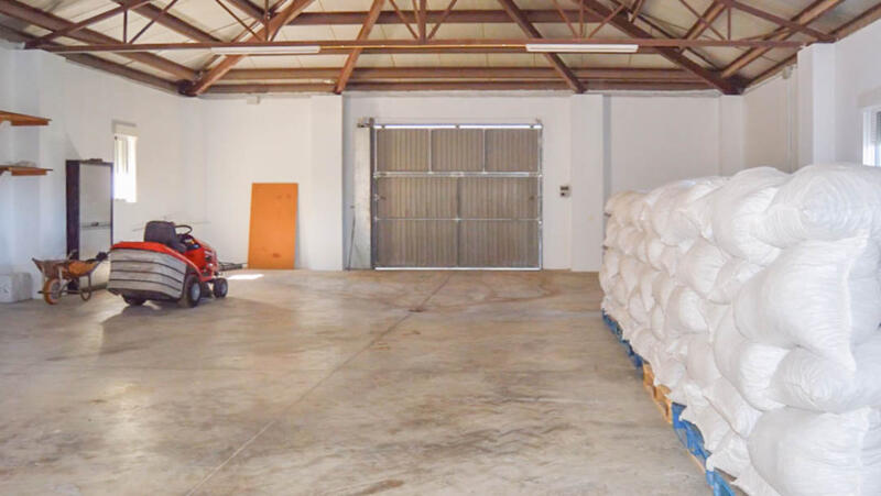 7 slaapkamer Villa Te koop 7 slaapkamer Villa Te koop