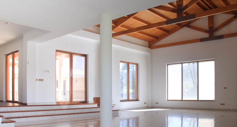 7 slaapkamer Villa Te koop 7 slaapkamer Villa Te koop