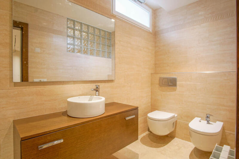 5 soverom Villa til salgs