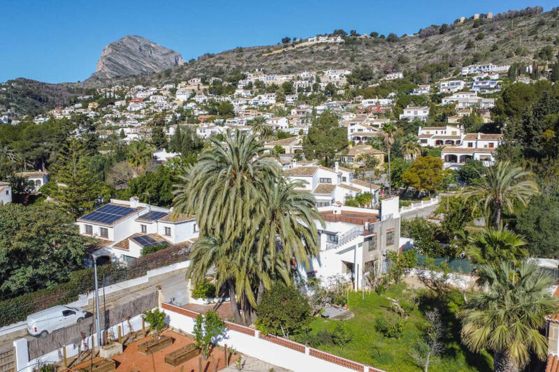 7 bedroom Villa for sale