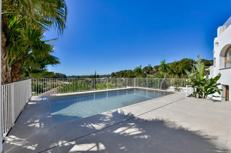 5 bedroom Villa for sale