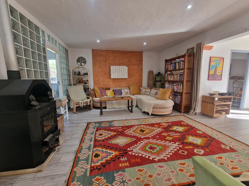 4 bedroom Villa for sale