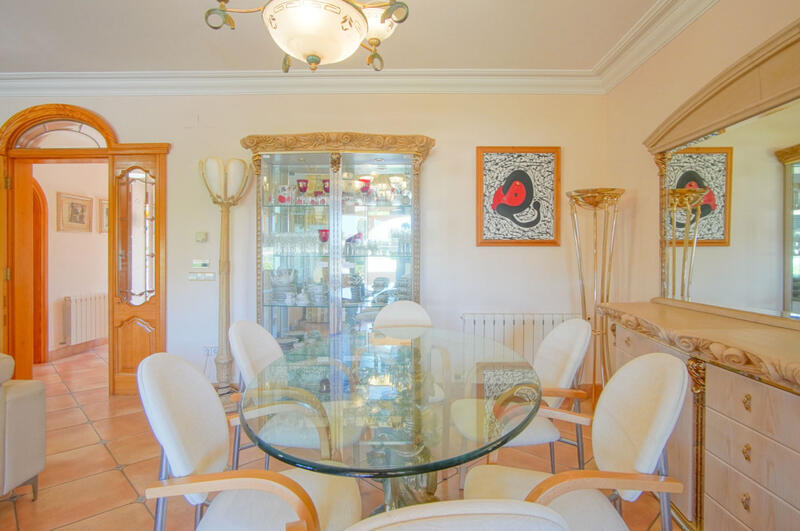 8 chambre Villa à vendre