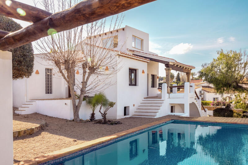 Villa til salgs i Javea, Alicante