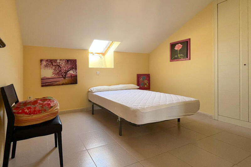 4 slaapkamer Appartement Te koop