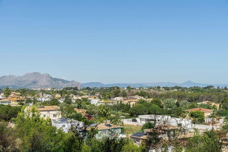 4 bedroom Villa for sale