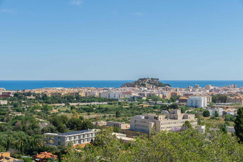 4 bedroom Villa for sale