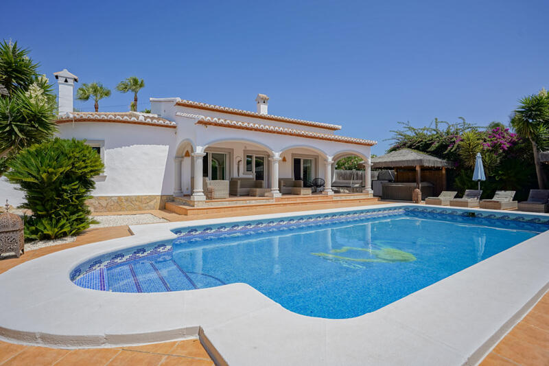 3 slaapkamer Villa Te koop