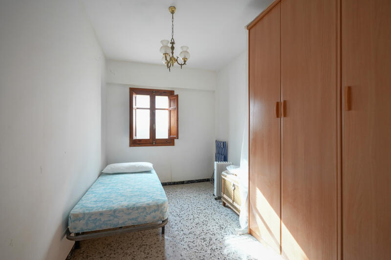 7 Cuarto Adosado en venta