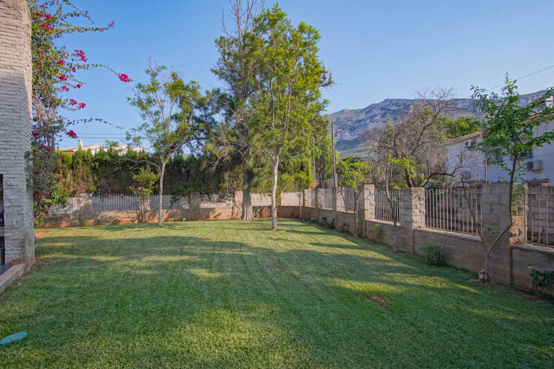 4 slaapkamer Villa Te koop