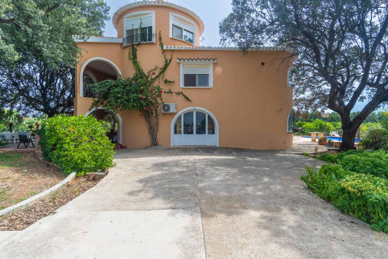 5 Cuarto Villa en venta