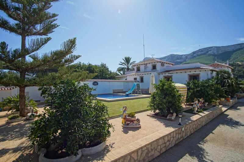 4 chambre Villa à vendre