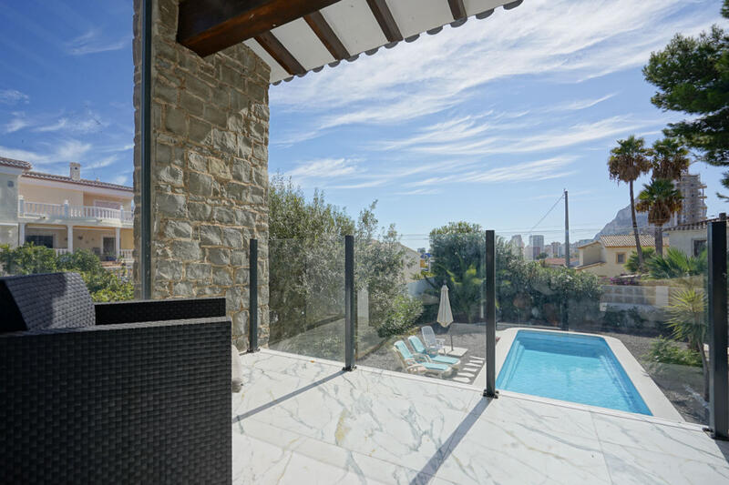 5 slaapkamer Villa Te koop 5 slaapkamer Villa Te koop