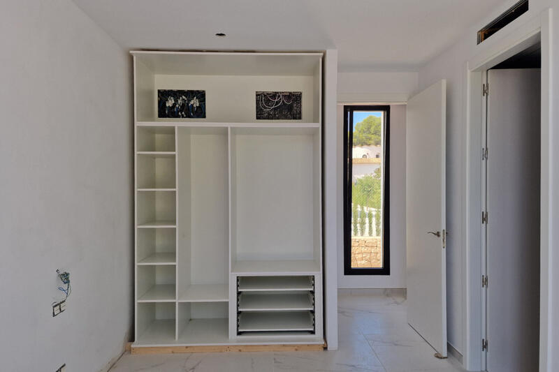 4 slaapkamer Villa Te koop