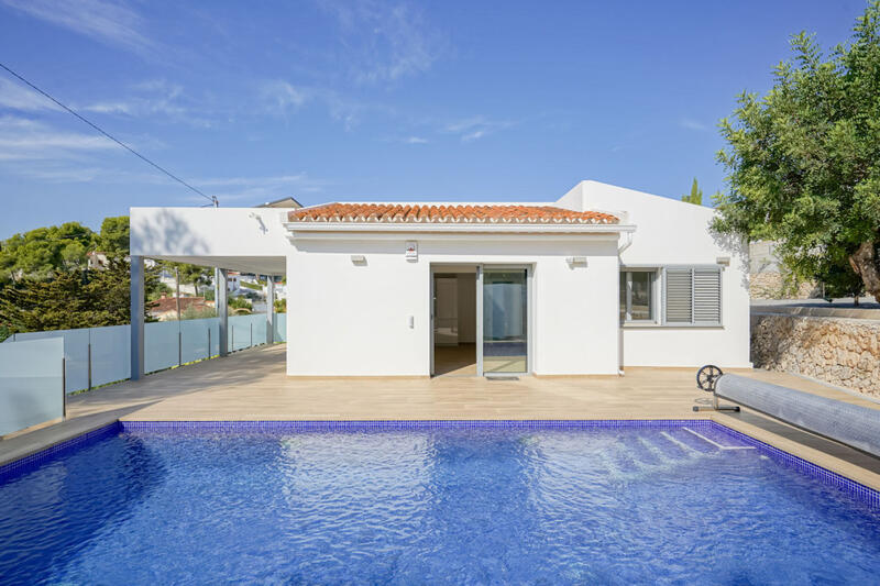 Villa til salg i Benissa, Alicante