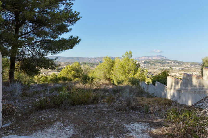 Terrain à vendre dans Moraira, Alicante