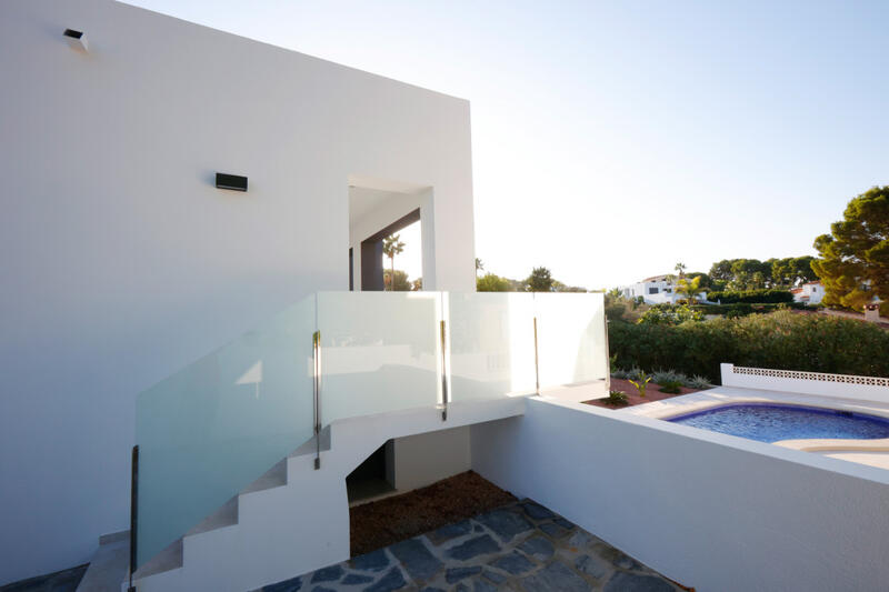 4 Cuarto Villa en venta