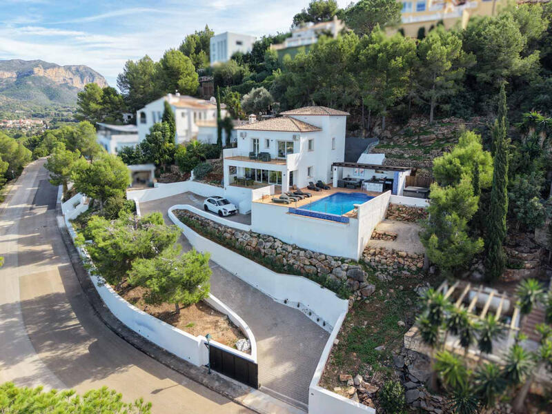 Villa à vendre dans Pedreguer, Alicante Villa à vendre dans Pedreguer, Alicante