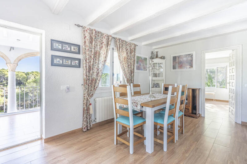 5 bedroom Villa for sale