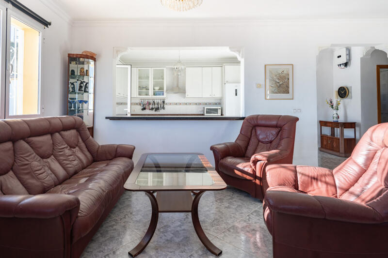 4 soverom Villa til salgs 4 soverom Villa til salgs