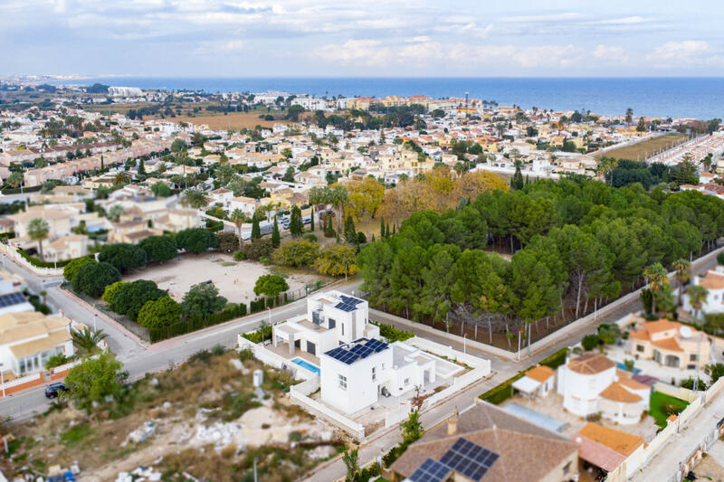 3 bedroom Villa for sale 3 bedroom Villa for sale