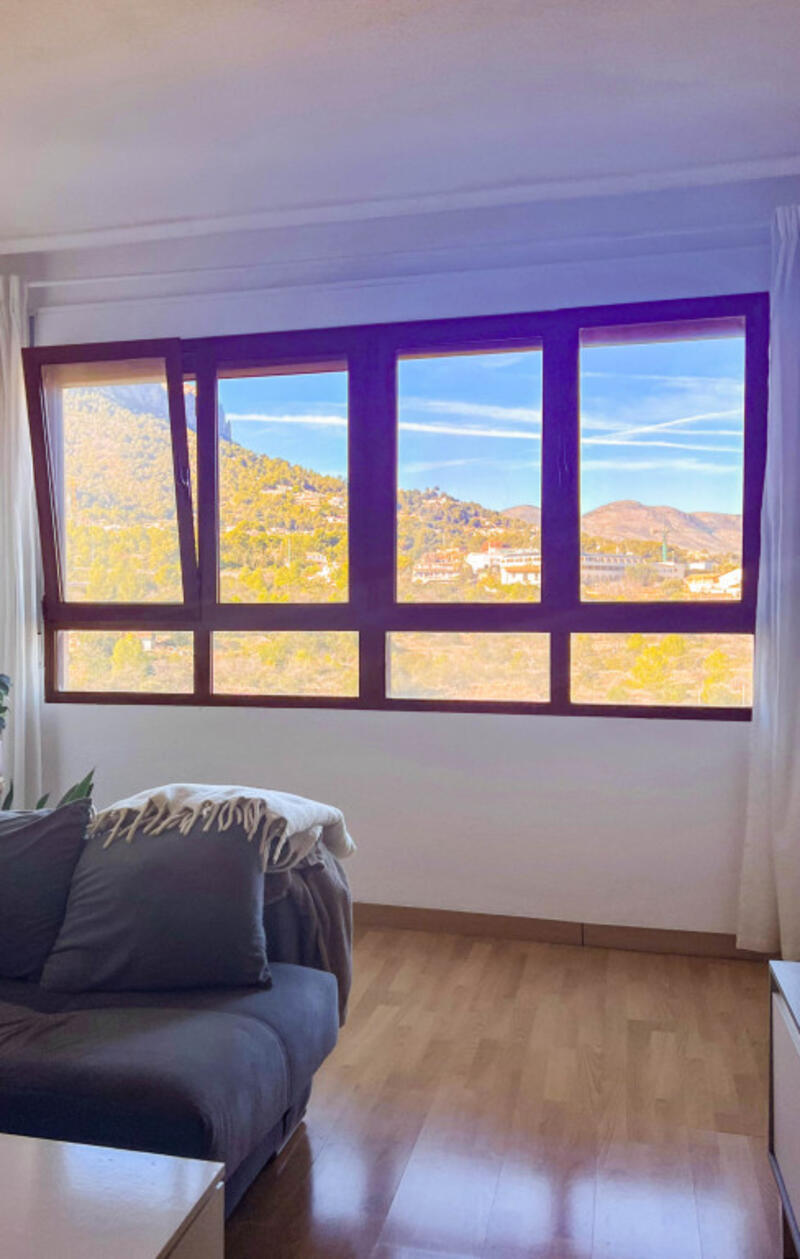 3 спальная комната квартира продается