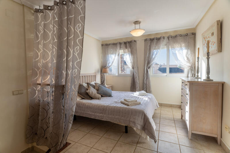 3 bedroom Townhouse for sale