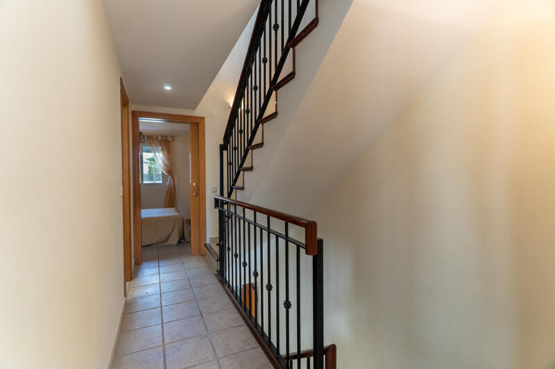 3 bedroom Townhouse for sale