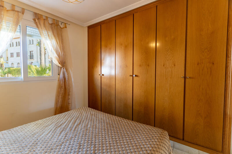 3 bedroom Townhouse for sale