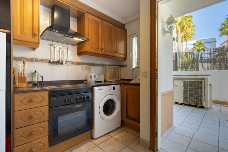 3 bedroom Townhouse for sale