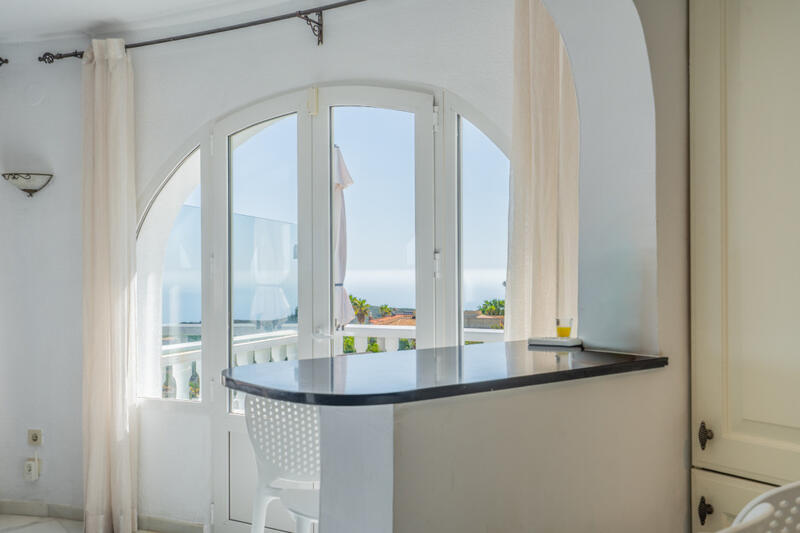 4 спальная комната вилла продается