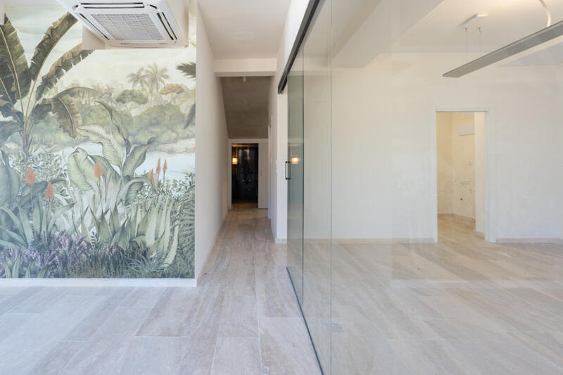 3 bedroom Commercial Property for sale