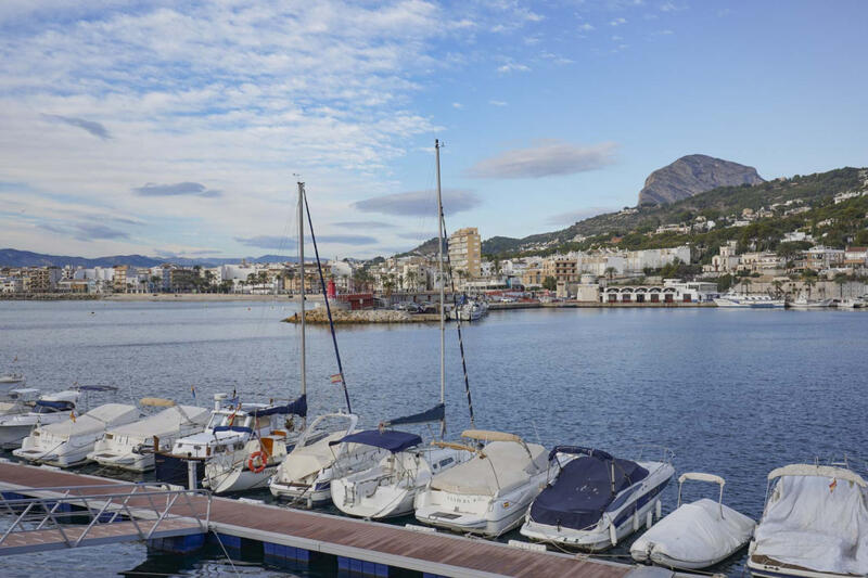 1 bedroom Apartment for sale
