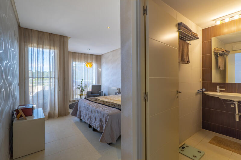 2 bedroom Apartment for sale 2 bedroom Apartment for sale