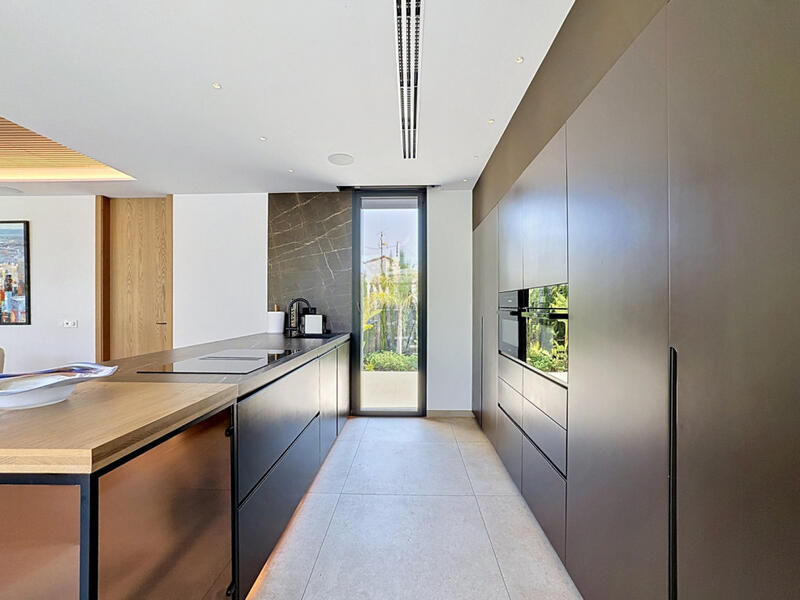 4 Cuarto Villa en venta