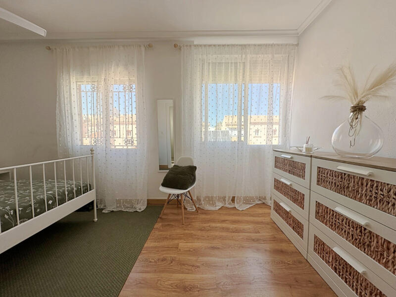 3 sovrum Duplex till salu 3 sovrum Duplex till salu