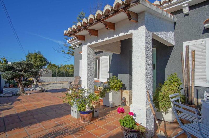 3 slaapkamer Villa Te koop 3 slaapkamer Villa Te koop