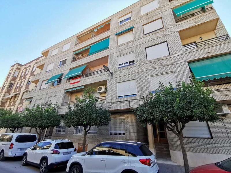 квартира продается в Almoradí, Alicante