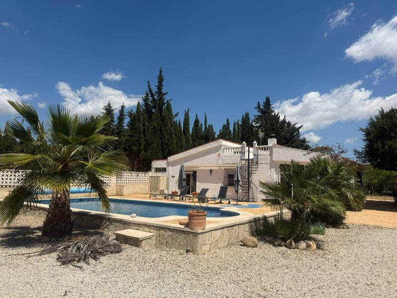 3 Schlafzimmer Villa zu verkaufen
