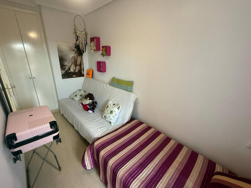 2 slaapkamer Appartement Te koop