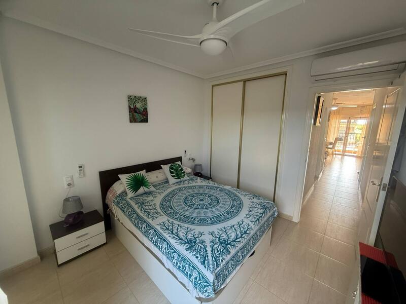 2 slaapkamer Appartement Te koop