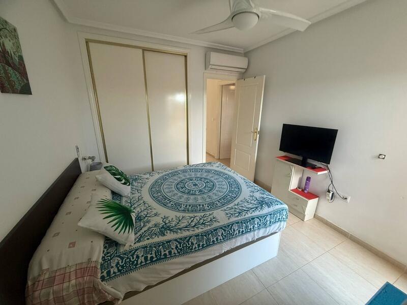 2 slaapkamer Appartement Te koop