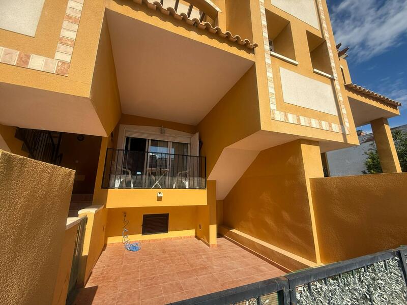 2 slaapkamer Appartement Te koop