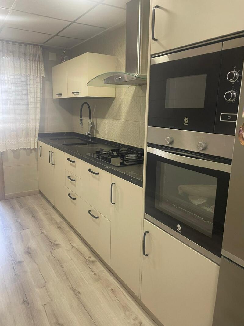 3 Schlafzimmer Appartement zu verkaufen