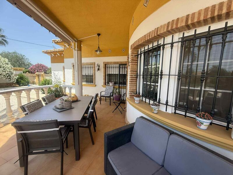 3 Schlafzimmer Villa zu verkaufen