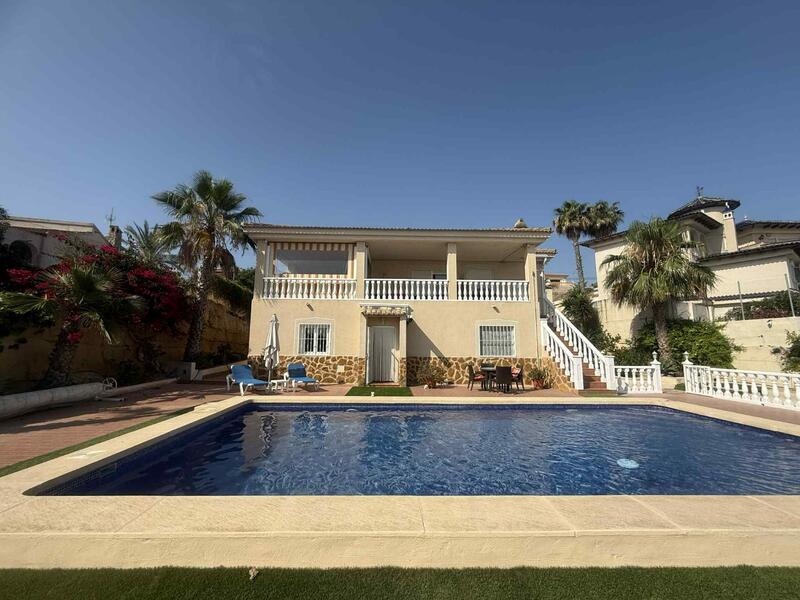 Villa zu verkaufen in Almoradí, Alicante