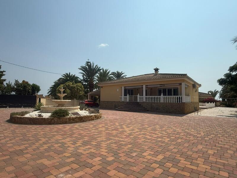 3 bedroom Villa for sale
