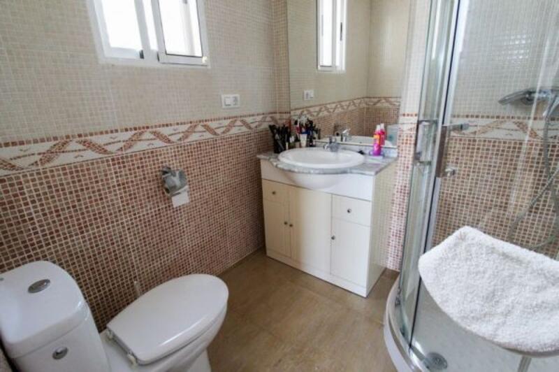 3 спальная комната вилла продается