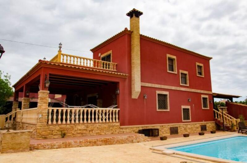 Villa for sale in San Luis, Alicante